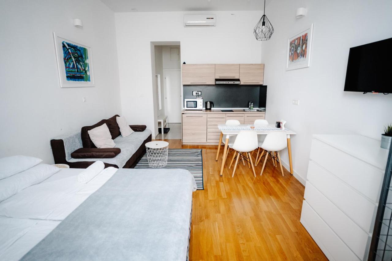 Dta Hebrangova Apartment Zagreb Exterior photo